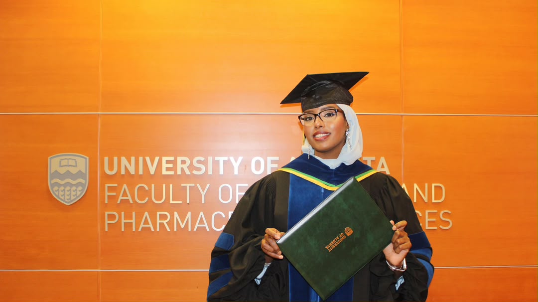 Somali PharmD graduate at the University of Alberta Faculty of Pharmacy and Pharmaceutical Sciences, Edmonton